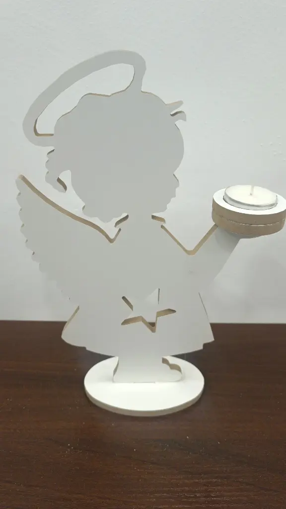 [122] Angel candle holder (girl) 