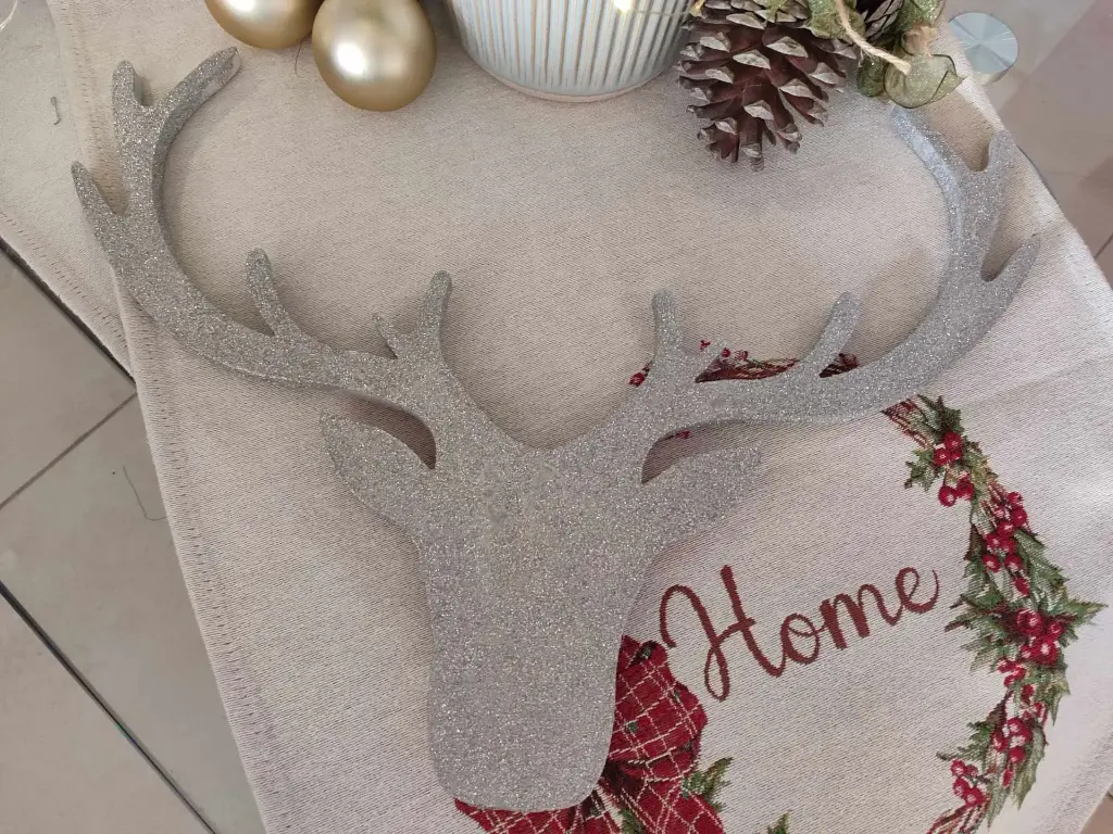 Big silver deer 