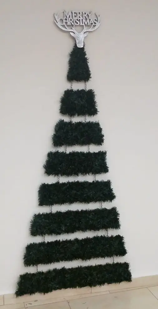 8 layer hanging tree 