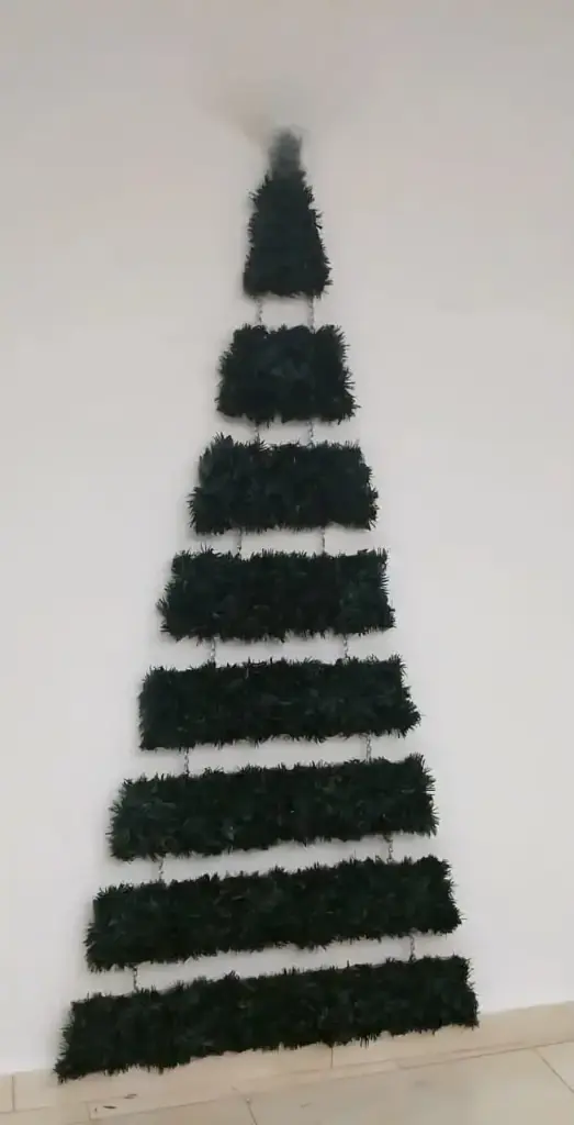 Wall-Hanged Wooden Christmas Tree 8L