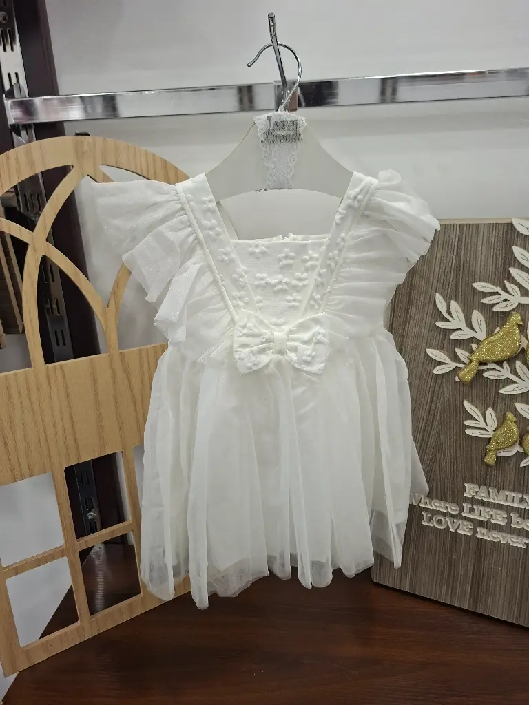 [Apparel] Mini white dress with bow 