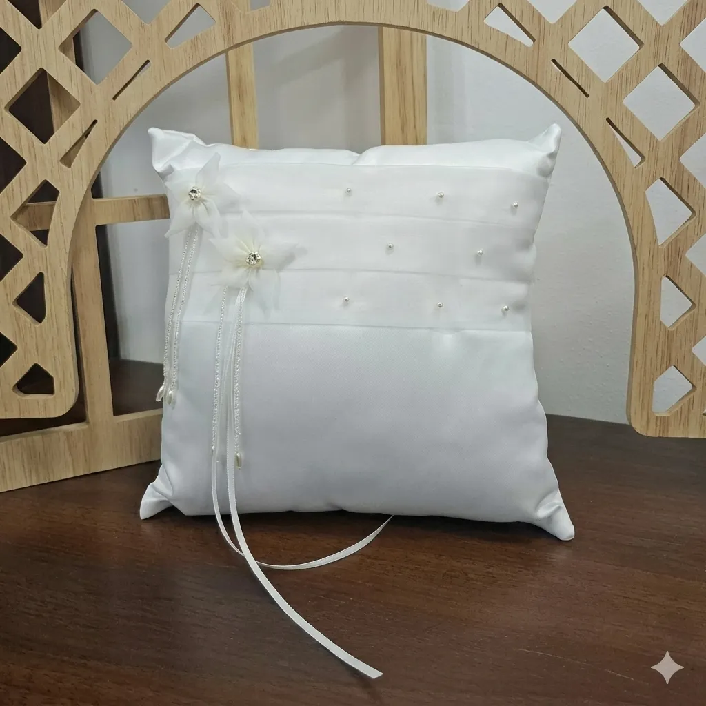 [351] Ring Pillow