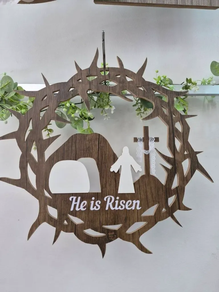 Crown of Thorns - He is risen