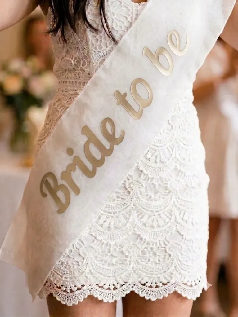 Custom Weddings Sache (Brides Maid)