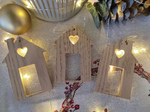 [197] Christmas Houses Ornaments