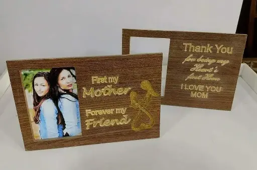 [280] Customised photo frame
